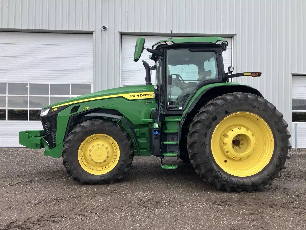 Gallery image 2 for Used 2021 John Deere 8R 280 Tractor