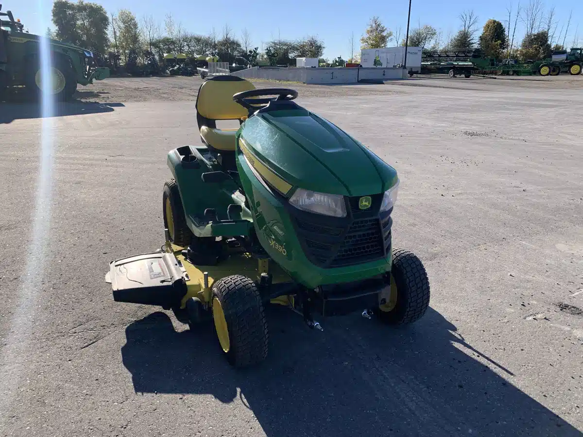 Gallery image 2 for Used 2018 John Deere X390 Lawn Tractor