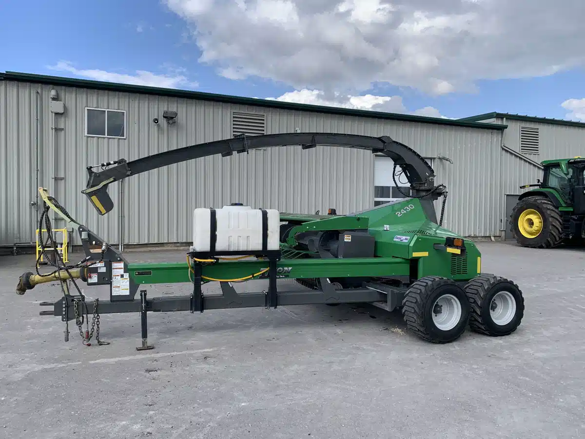Gallery image 1 for Used 2020 Dion 2430 W/HEADS Forage Harvester