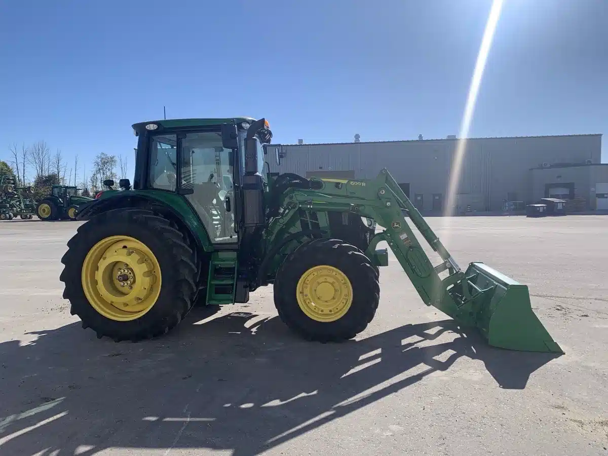 Gallery image 2 for Used 2023 John Deere 6120M Tractor