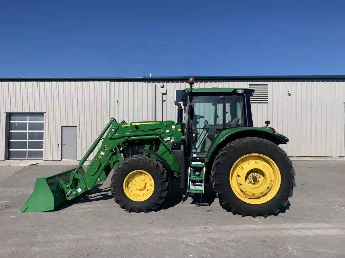 Gallery image 1 for Used 2023 John Deere 6120M Tractor