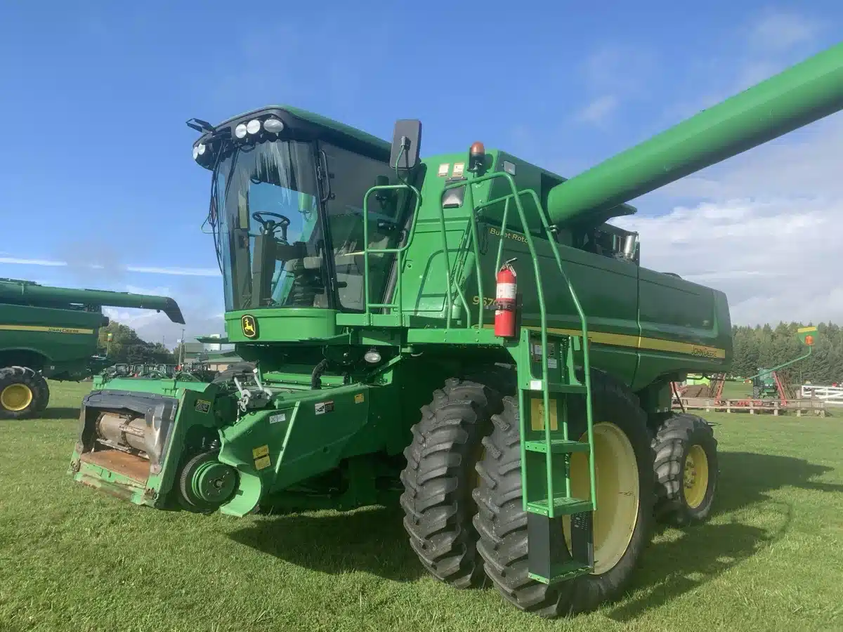 Gallery image 2 for Used 2011 John Deere 9670 STS Combine