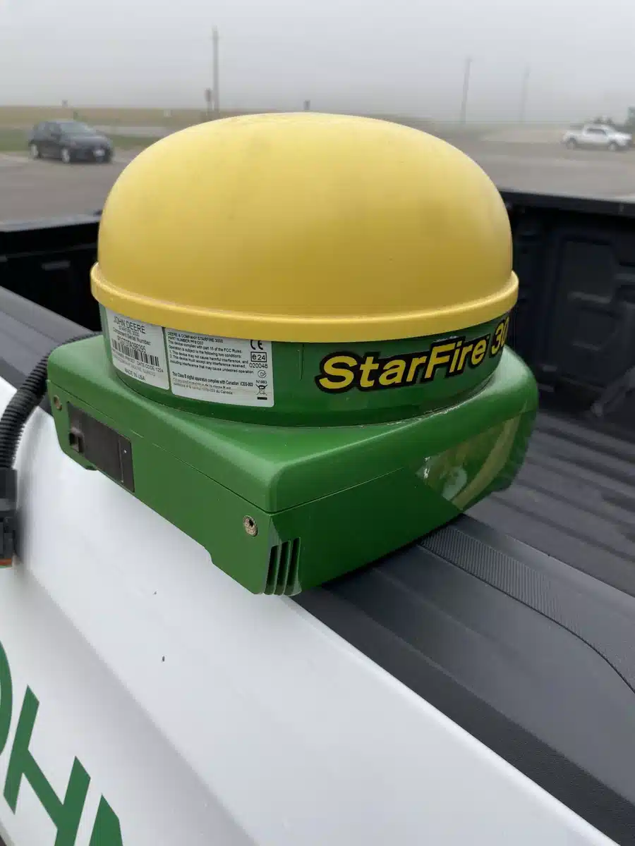 Gallery image 2 for Used John Deere STAREFIRE 3000 Guidance System