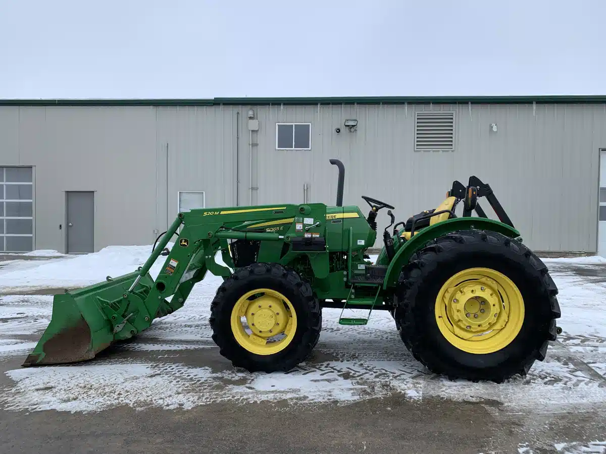 Gallery image 2 for Used 2021 John Deere 5065E Tractor