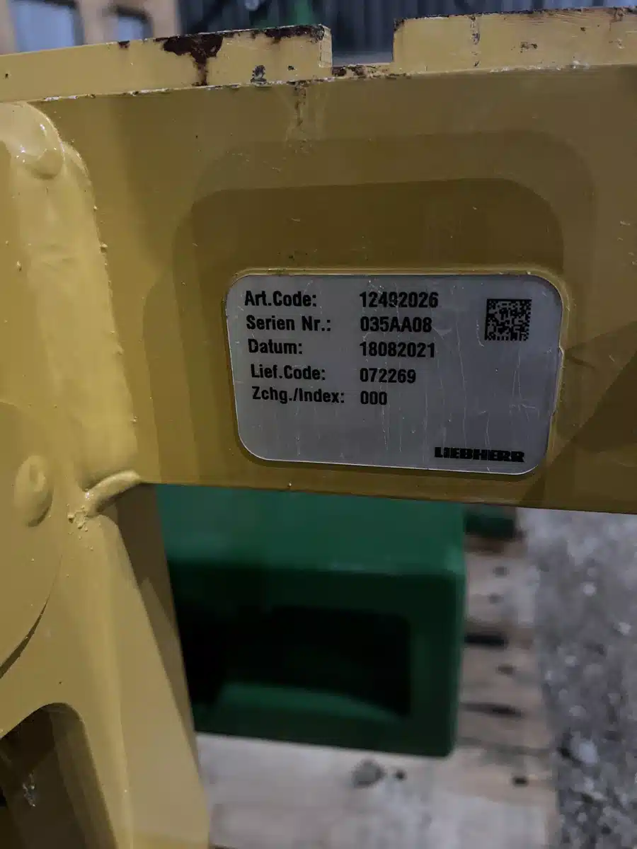 Gallery image 2 for 2022 John Deere BYT11466 Attachment