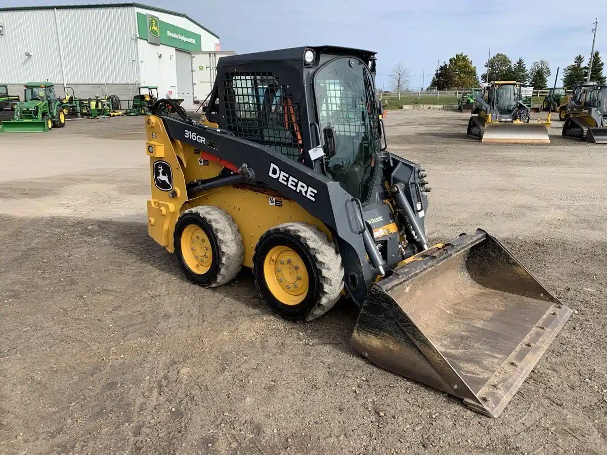 Gallery image 2 for Used 2022 John Deere 316GR Skid Steer