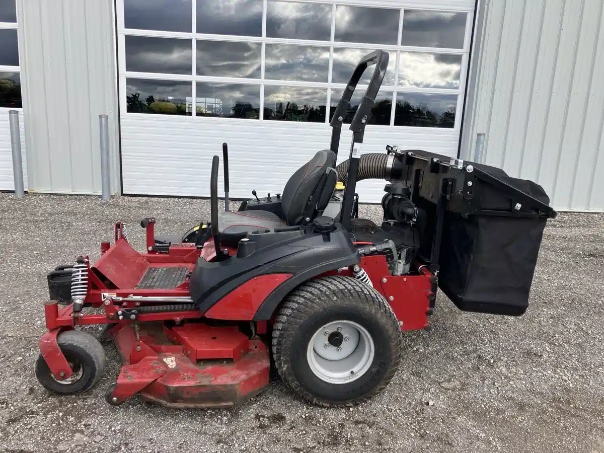 Used 2017 Ferris IS3200ZBVE37 Mower - Zero Turn