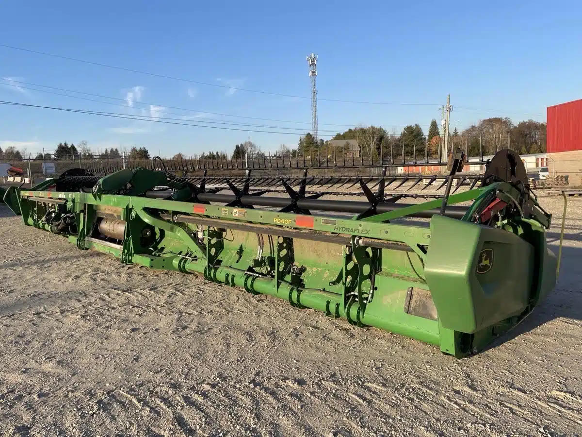 Gallery image 2 for 2022 John Deere RD40F Header - Flex