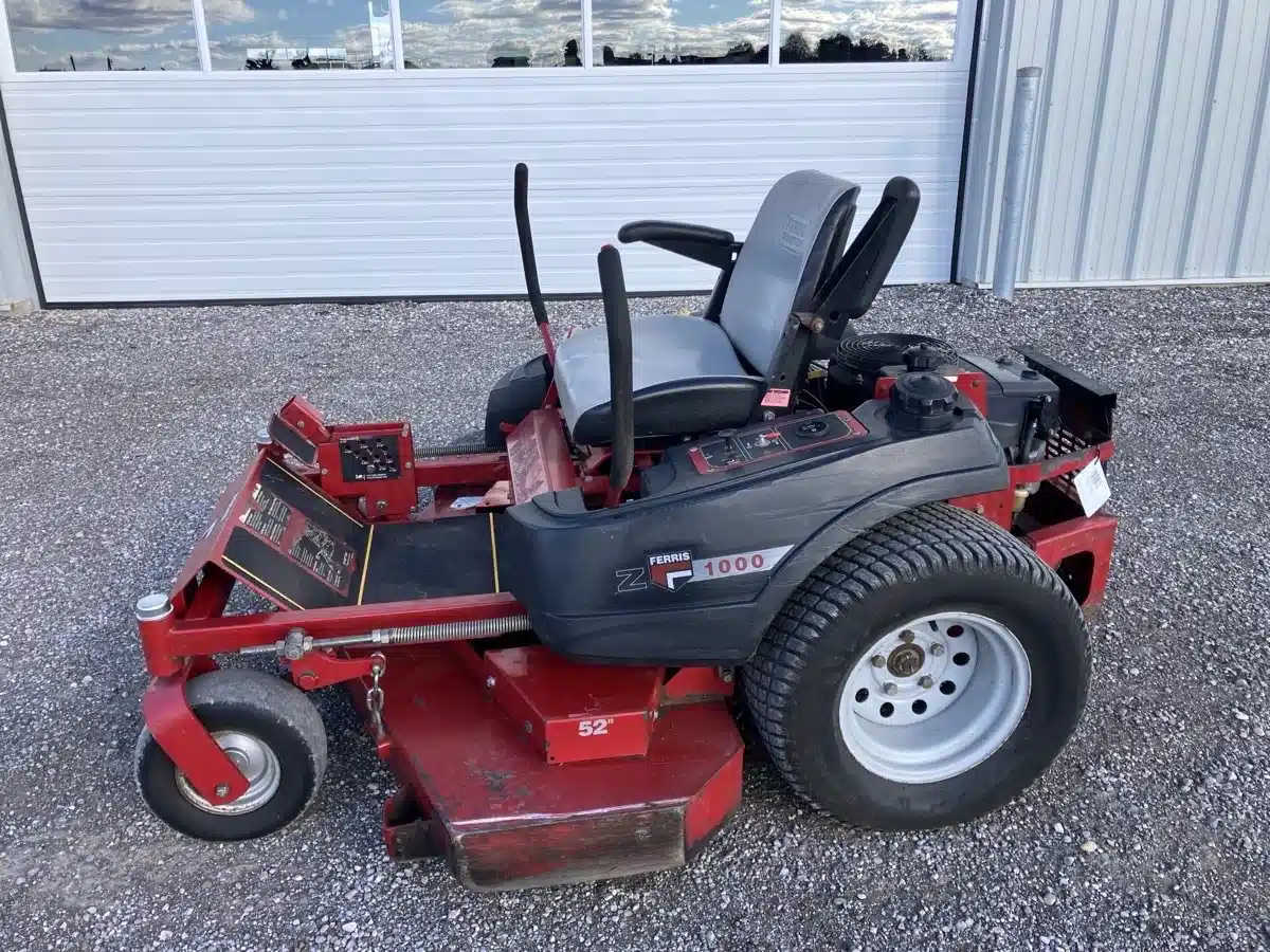 Gallery image 2 for Used 2005 Ferris 1000Z K23 Mower - Zero Turn