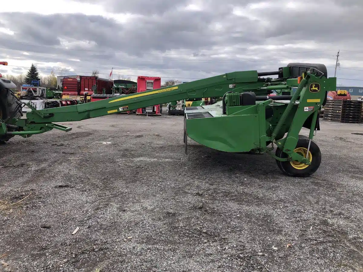 Gallery image 2 for Used 2012 John Deere 835 Disc Mower Conditioner