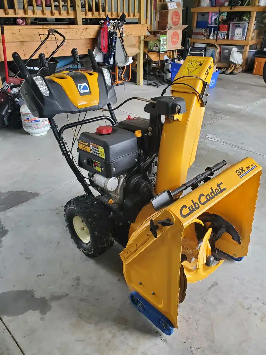 Gallery image 2 for Used 2021 Cub Cadet 31AH5DVK596 3X24"HD Snow Blower