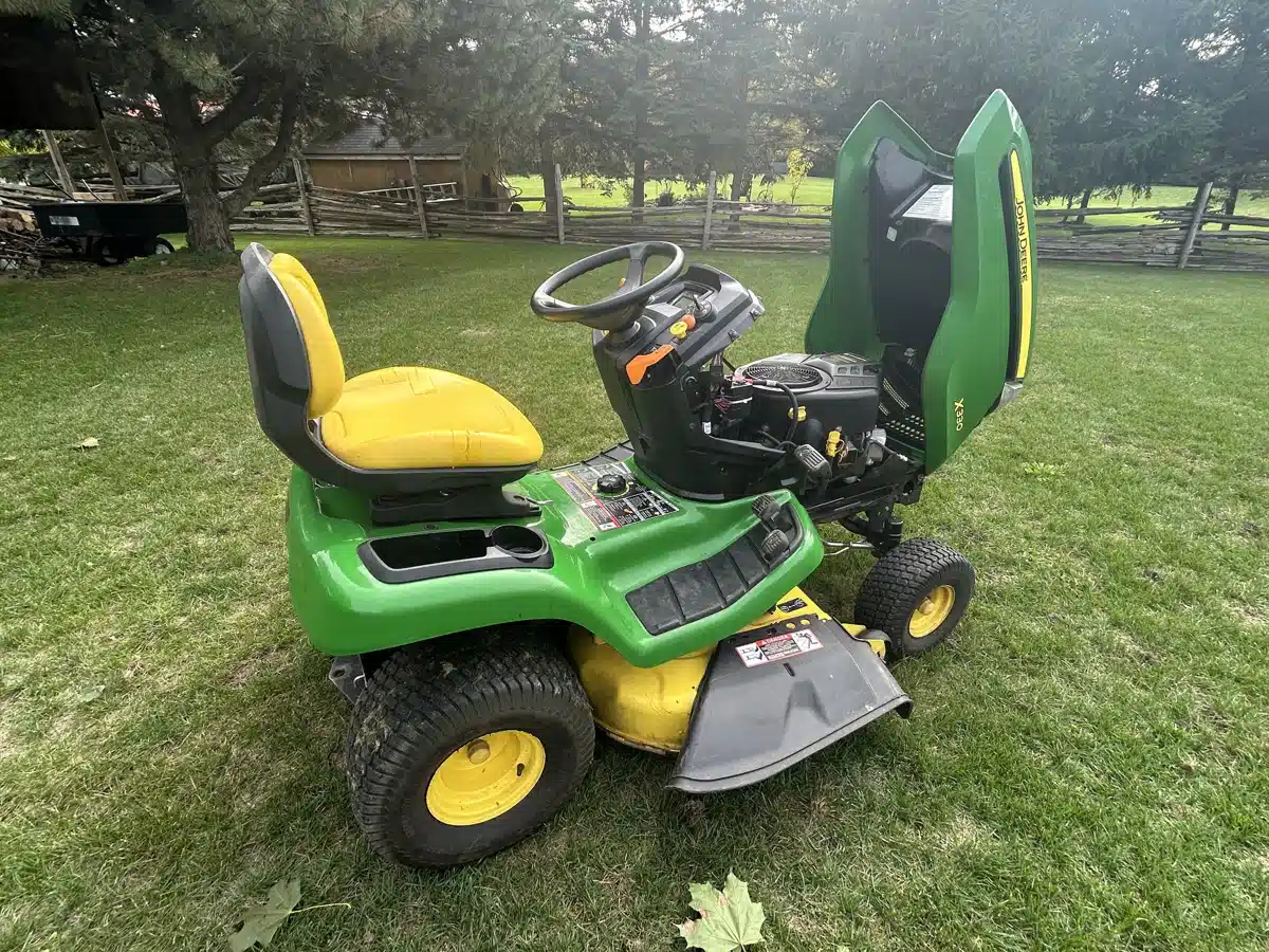 Gallery image 2 for Used 2017 John Deere X330 Lawn Tractor