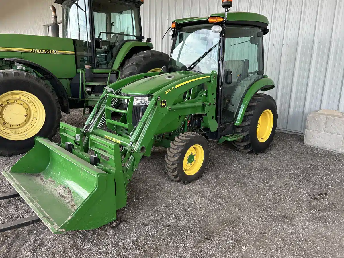 Gallery image 1 for Used 2021 John Deere 3039R Tractor