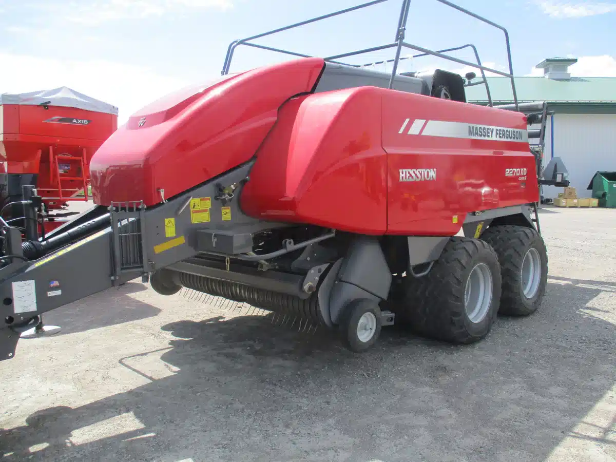 Gallery image 2 for 2021 Massey Ferguson 2270XD Square Baler - Large