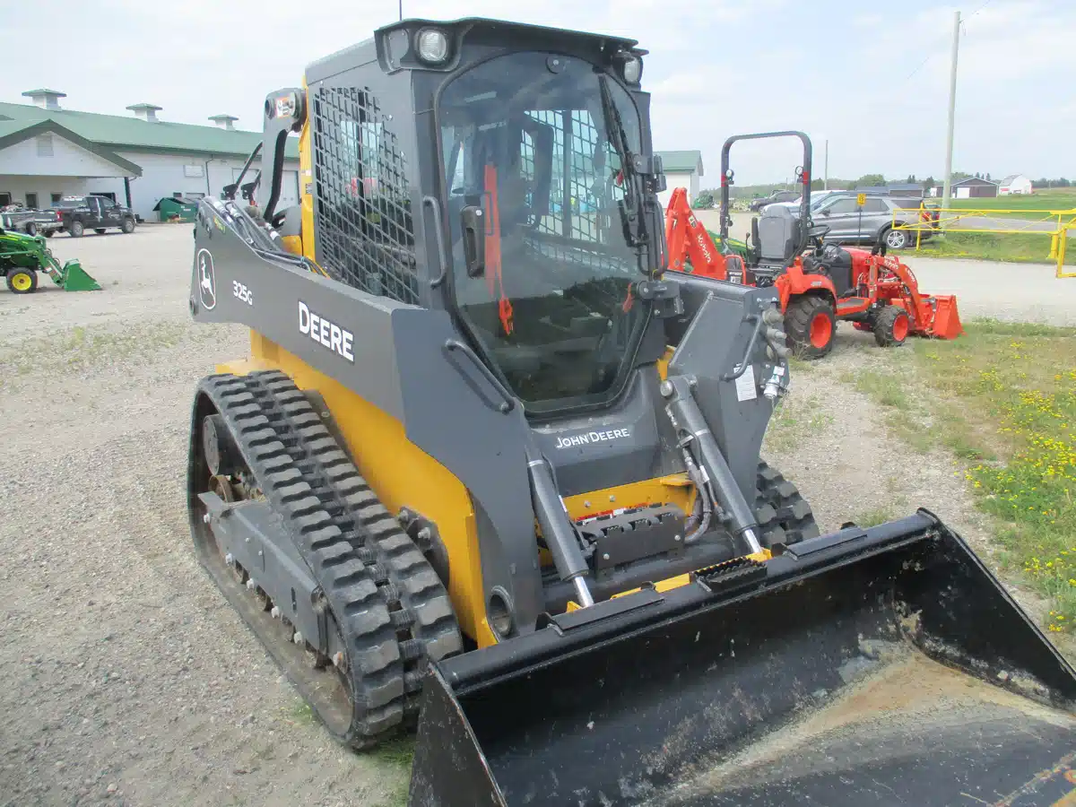 Gallery image 2 for 2022 John Deere 325G Track Loader