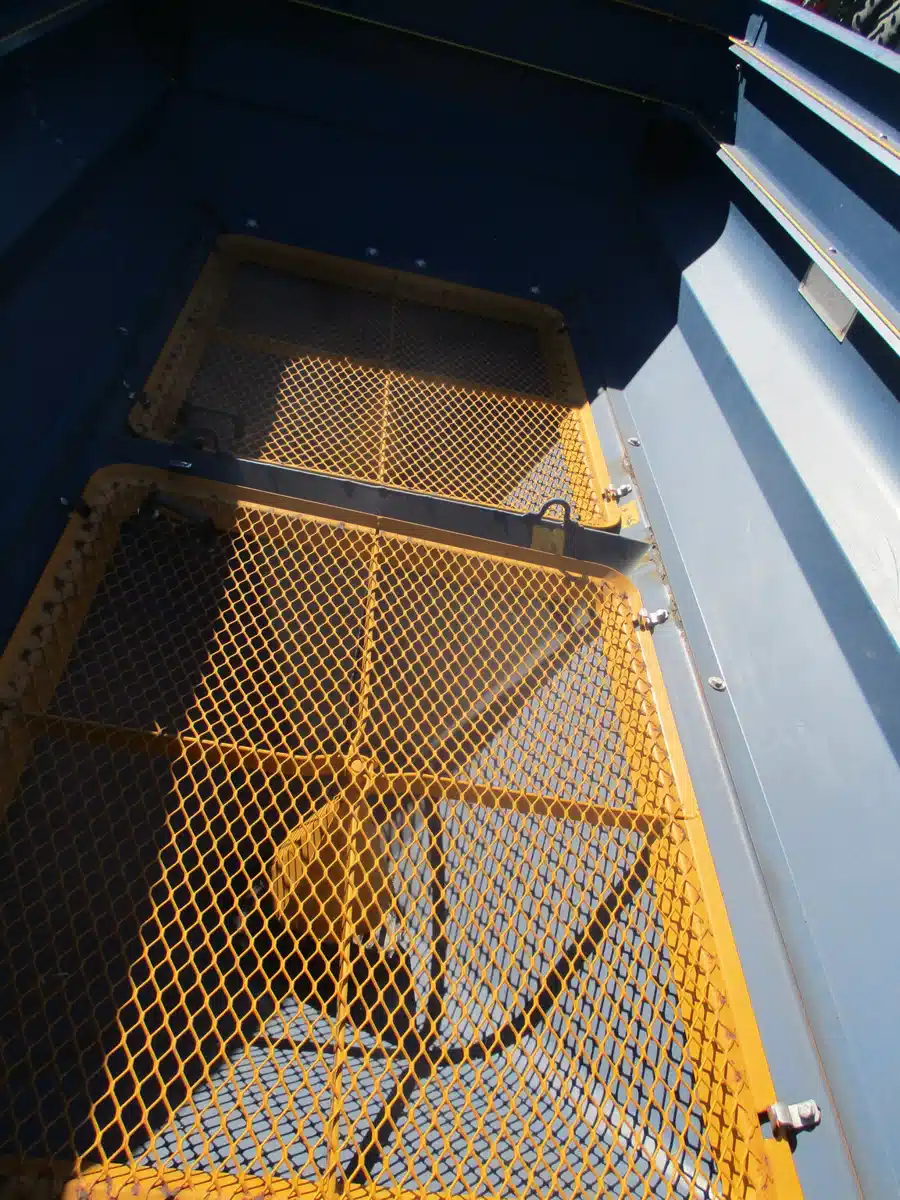 Gallery image 2 for Used Bogballe M2 Spreader - Broadcast