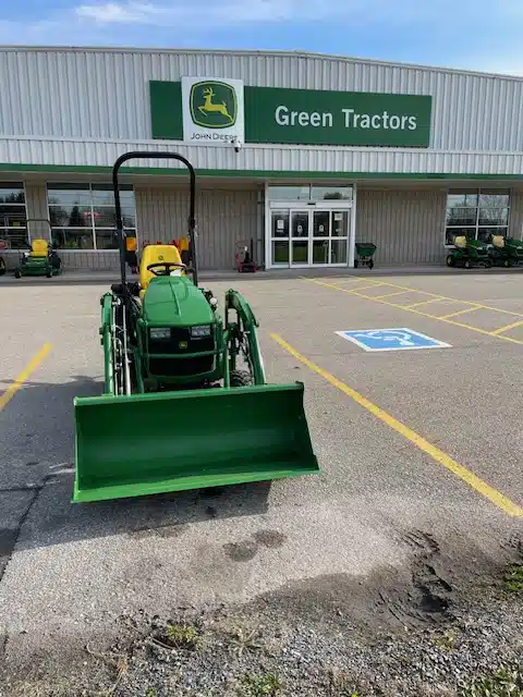 Gallery image 1 for Used 2022 John Deere 1025R Tractor