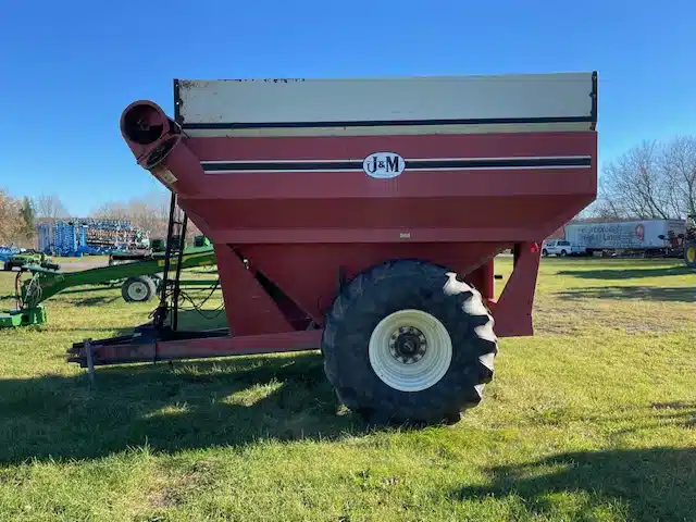 Gallery image 1 for J&M 500-14 Grain Cart