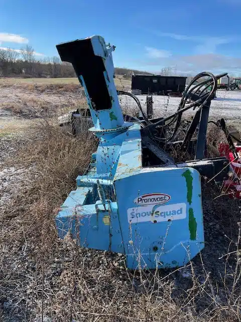 Gallery image 2 for Used Pronovost P-920-IV Snow Blower