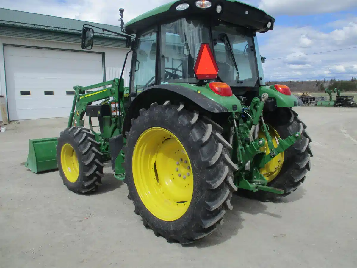 Gallery image 2 for Used 2023 John Deere 5075M Tractor