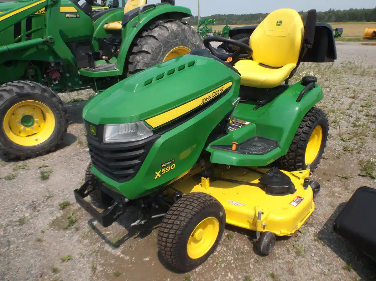 Gallery image 1 for Used 2021 John Deere X590 Lawn Tractor