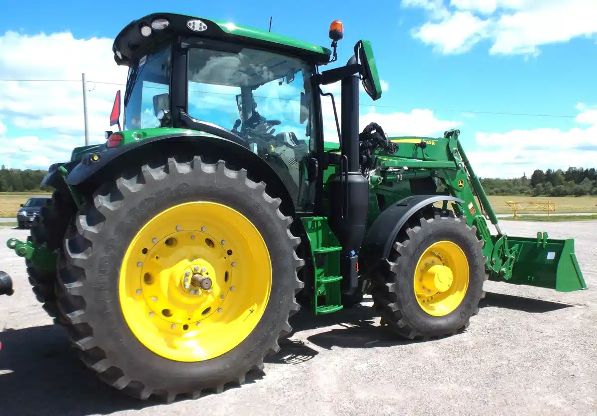 Gallery image 2 for Used 2024 John Deere 6R 155 Tractor