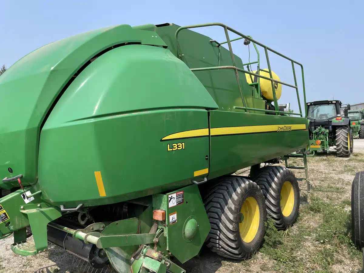 Gallery image 2 for Used 2020 John Deere L331 Square Baler - Large