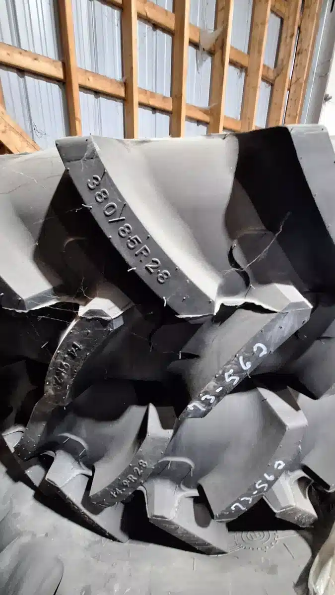 Gallery image 2 for John Deere 14.9R28 & 18.4R38 Tires