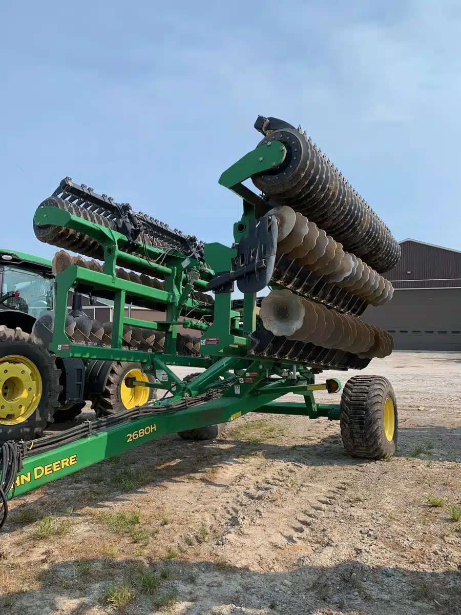 Gallery image 2 for 2020 John Deere 2680H Disc