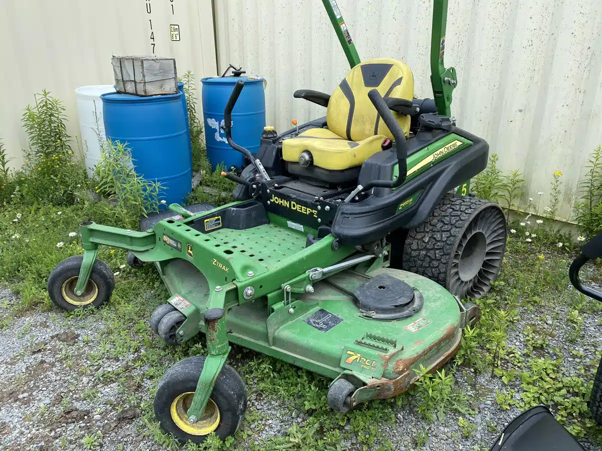 Gallery image 1 for Used 2019 John Deere z955 Mower - Zero Turn