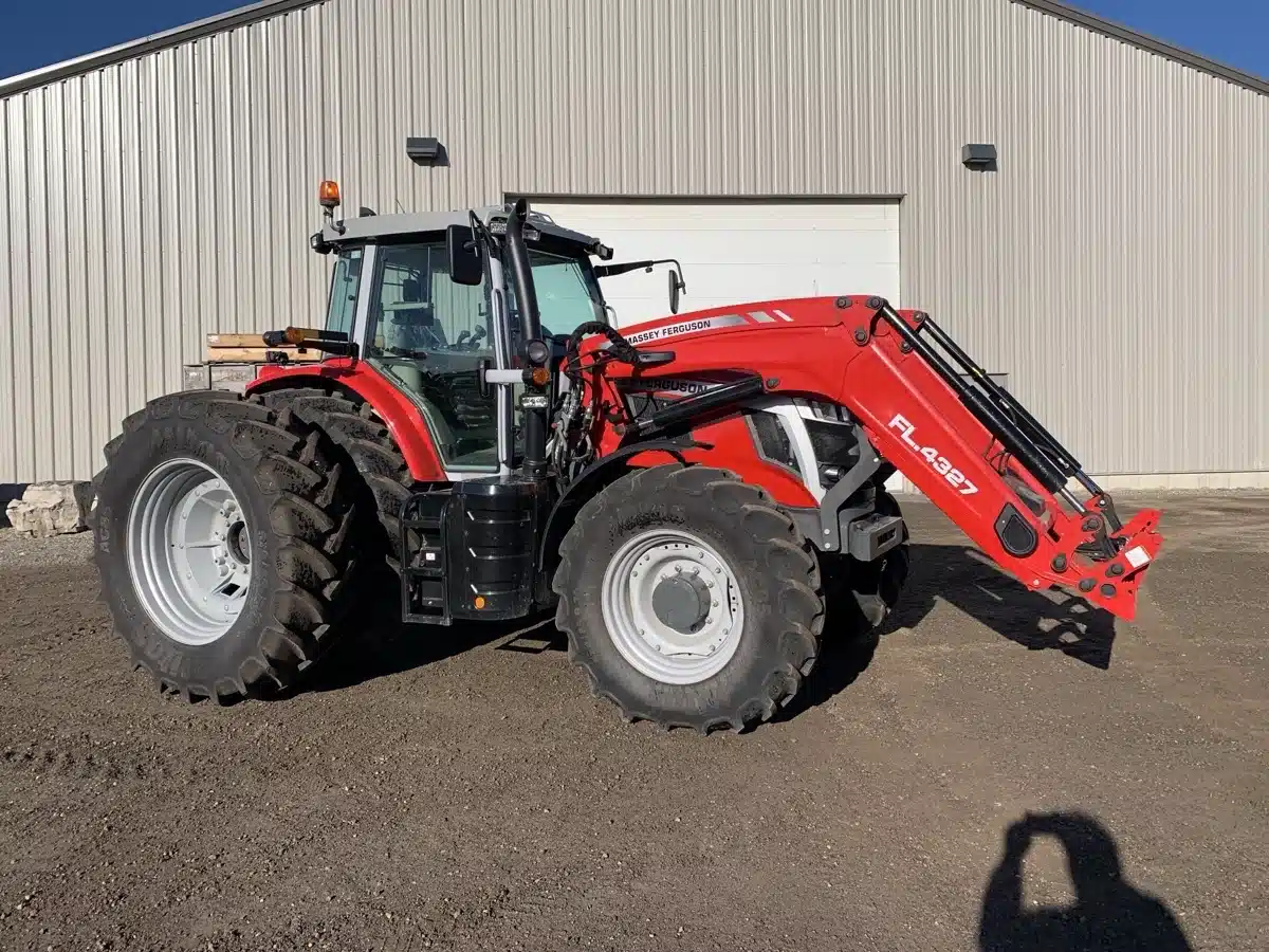 Gallery image 2 for 2022 Massey Ferguson 7S.180 Tractor