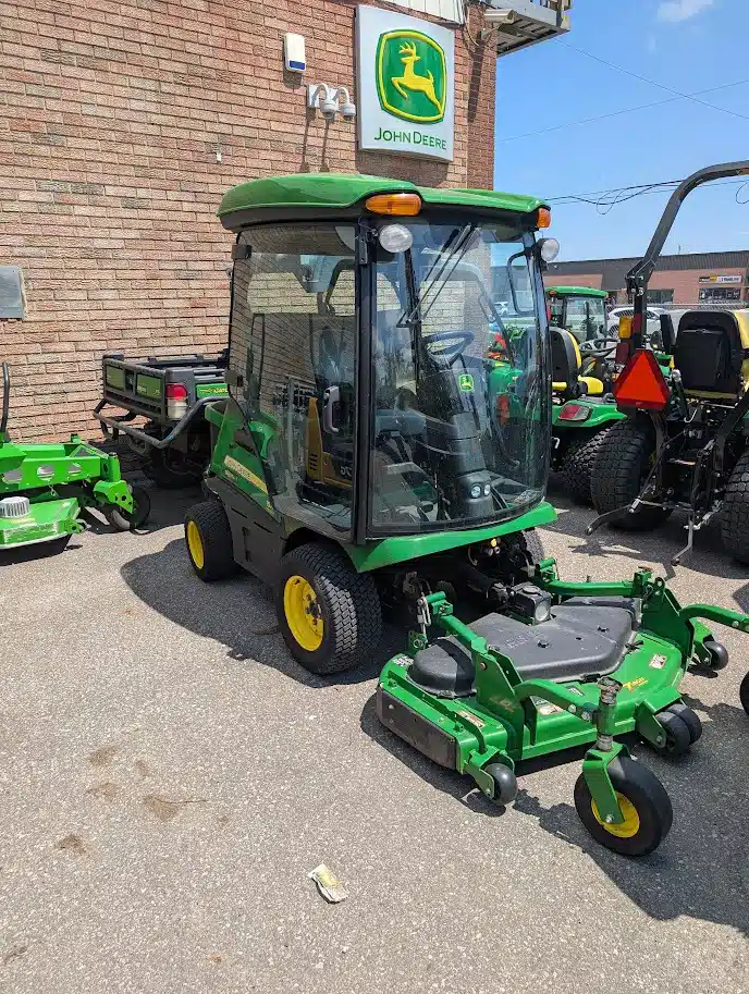 Gallery image 2 for Used 2015 John Deere 1575 Mower - Front Deck