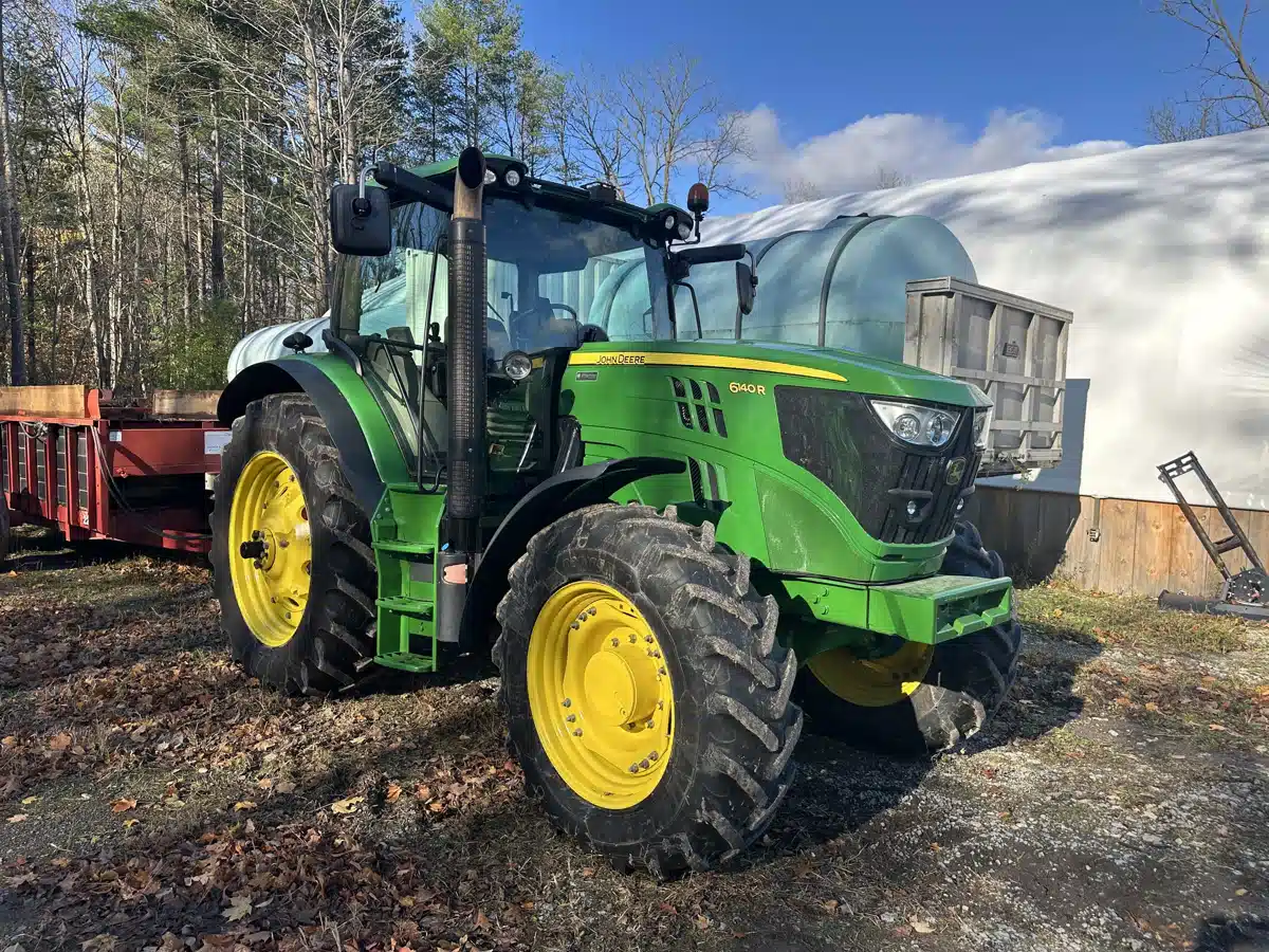 Gallery image 1 for Used 2014 John Deere 6140R Tractor