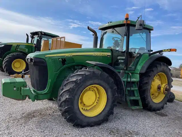 Gallery image 2 for 2003 John Deere 8420 Tractor