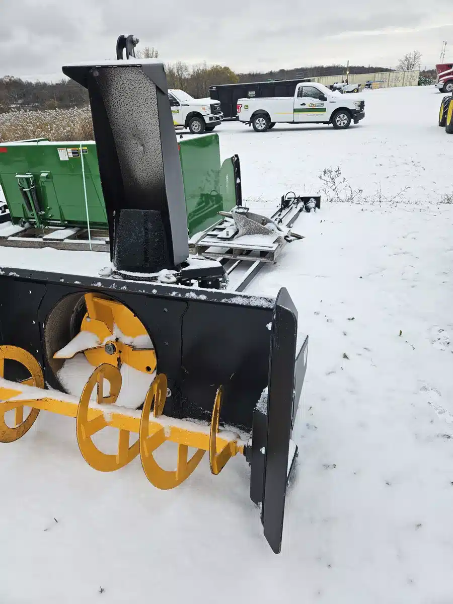 Gallery image 2 for Used Erskine 78 Snow Blower