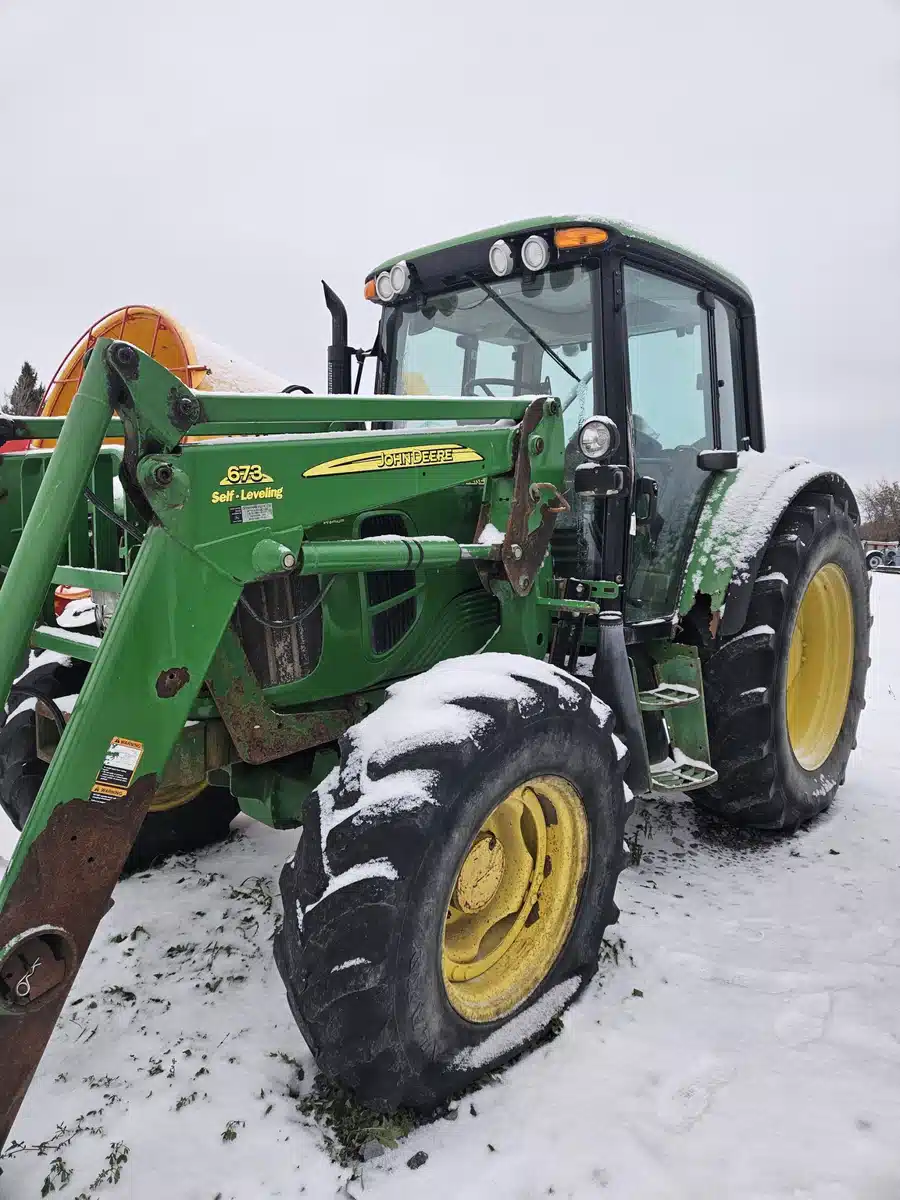 Gallery image 1 for Used 2009 John Deere 6430 PREMIUM Tractor