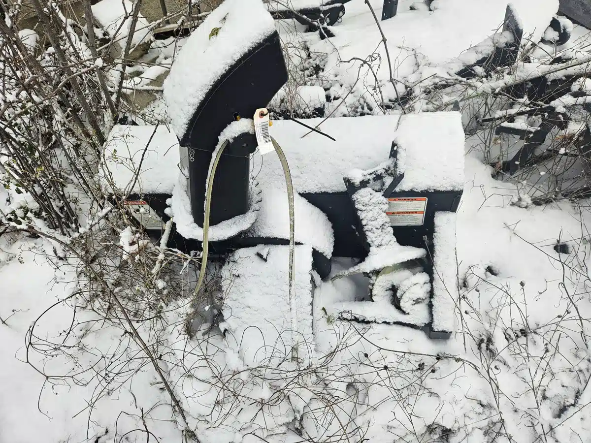 Used Bercomac 40 INCH Snow Blower