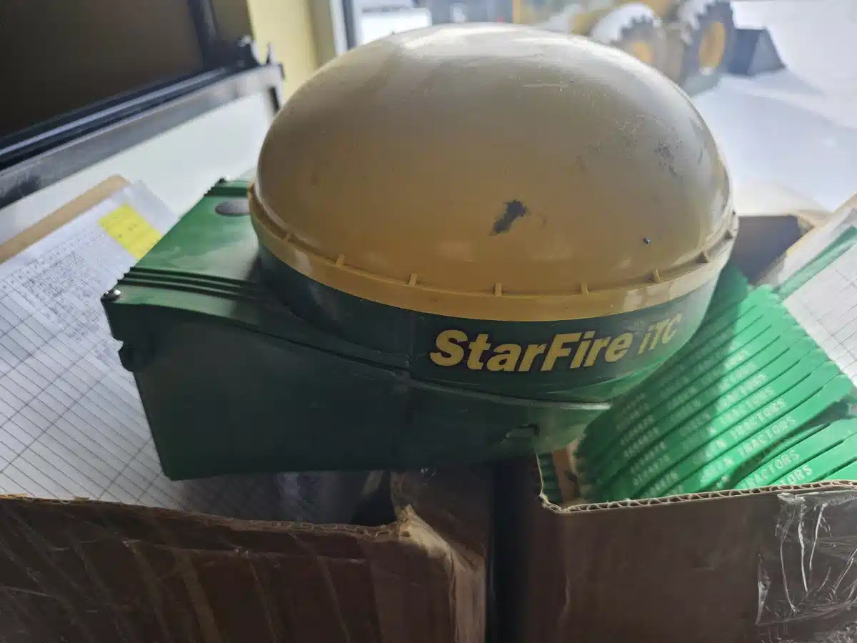 Gallery image 1 for Used John Deere STARFIRE ITC Guidance System