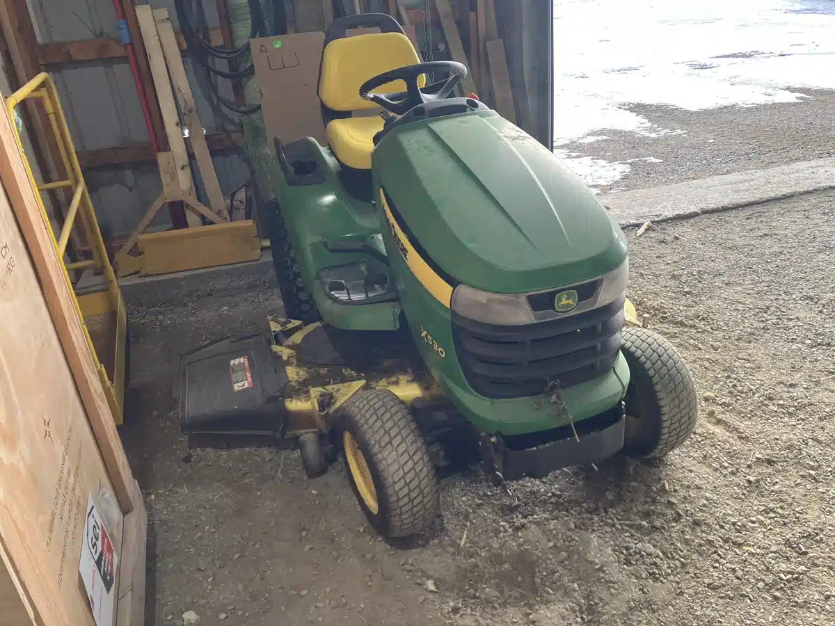 Gallery image 2 for Used 2012 John Deere X530 Lawn Tractor