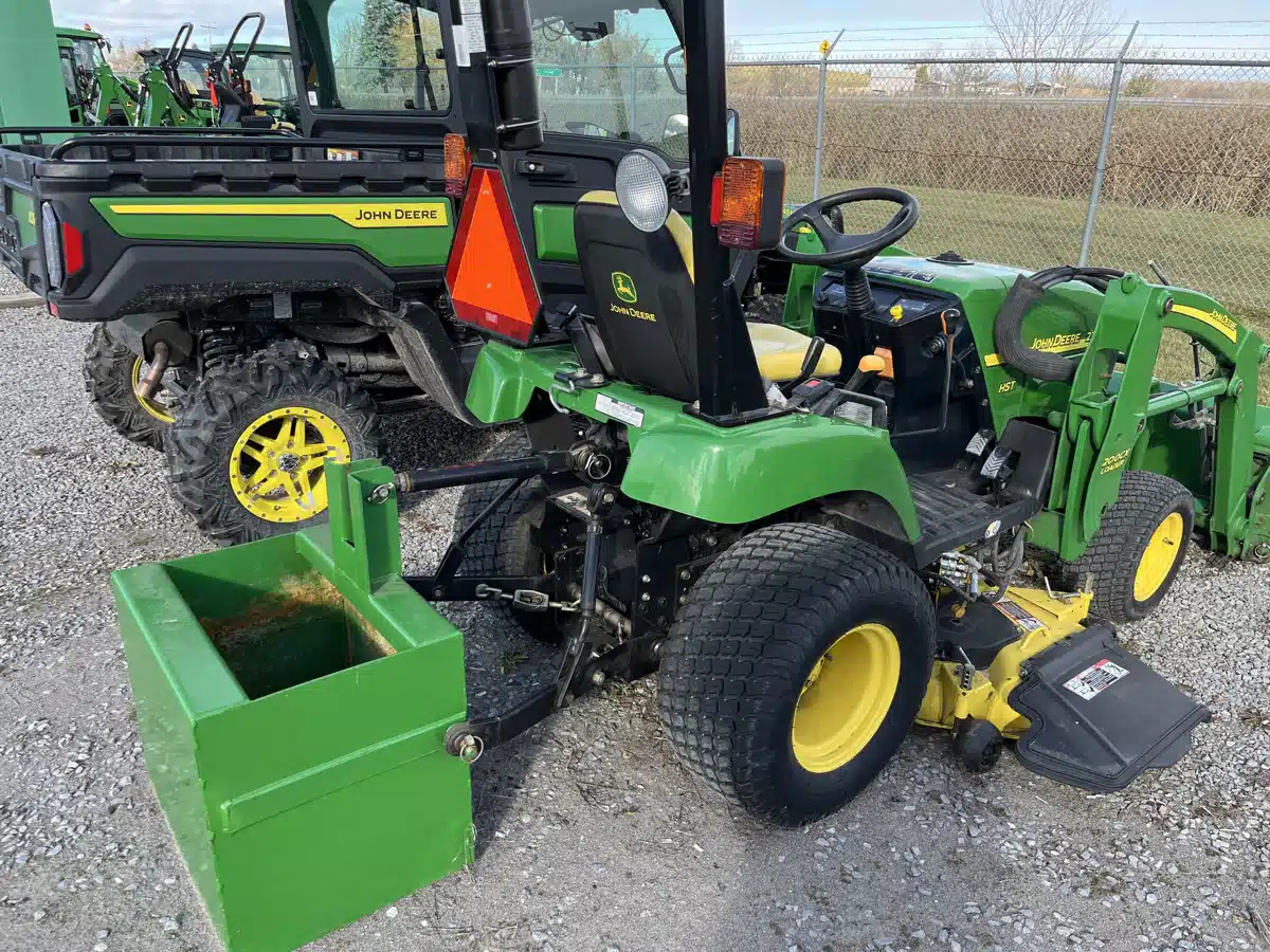 Gallery image 2 for Used John Deere 2305 Tractor