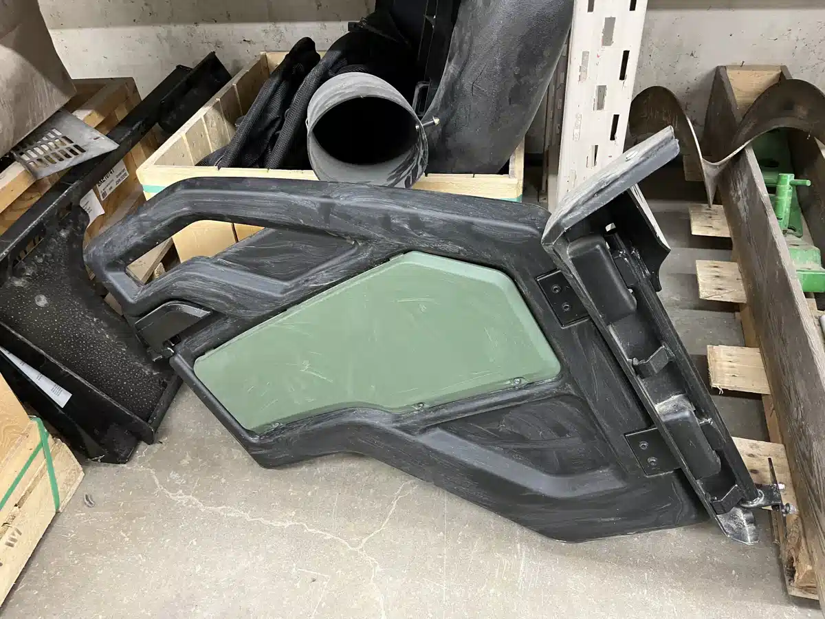 Gallery image 2 for 2020 John Deere POLY DOOR ATV