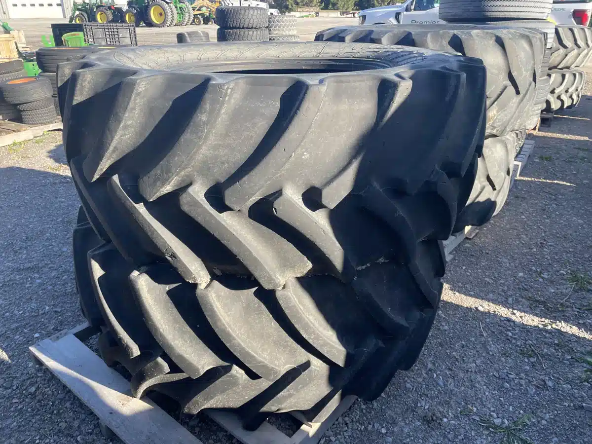 Used Mitas 540/65R28 Tires