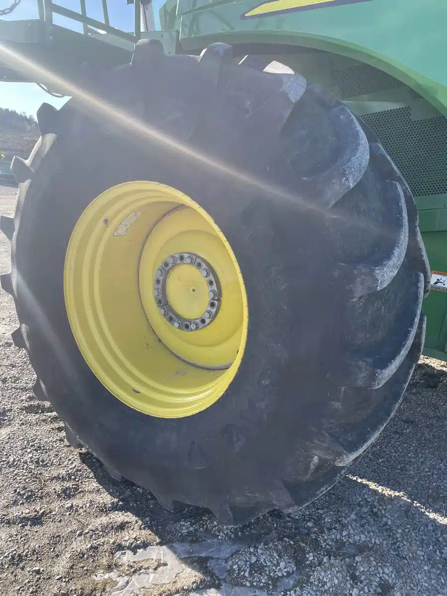 Gallery image 2 for Firestone 800/70R38 Tires