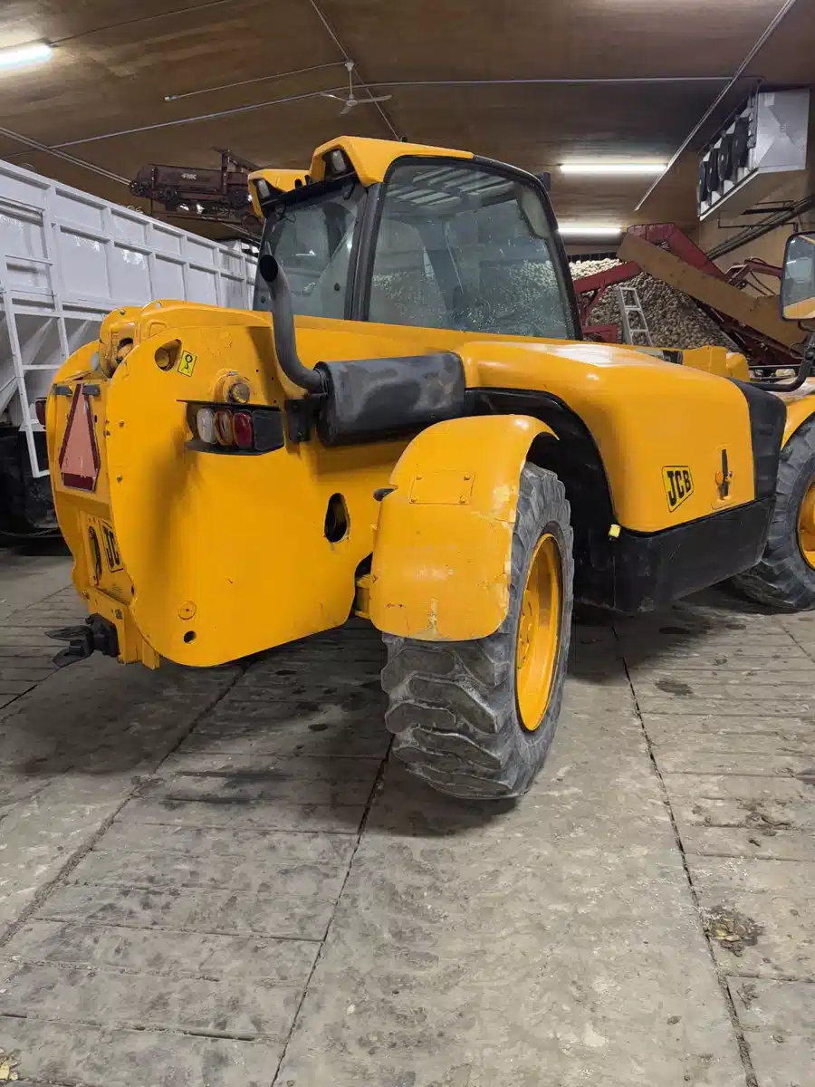Gallery image 2 for Used 2005 JCB 540-70 TeleHandler