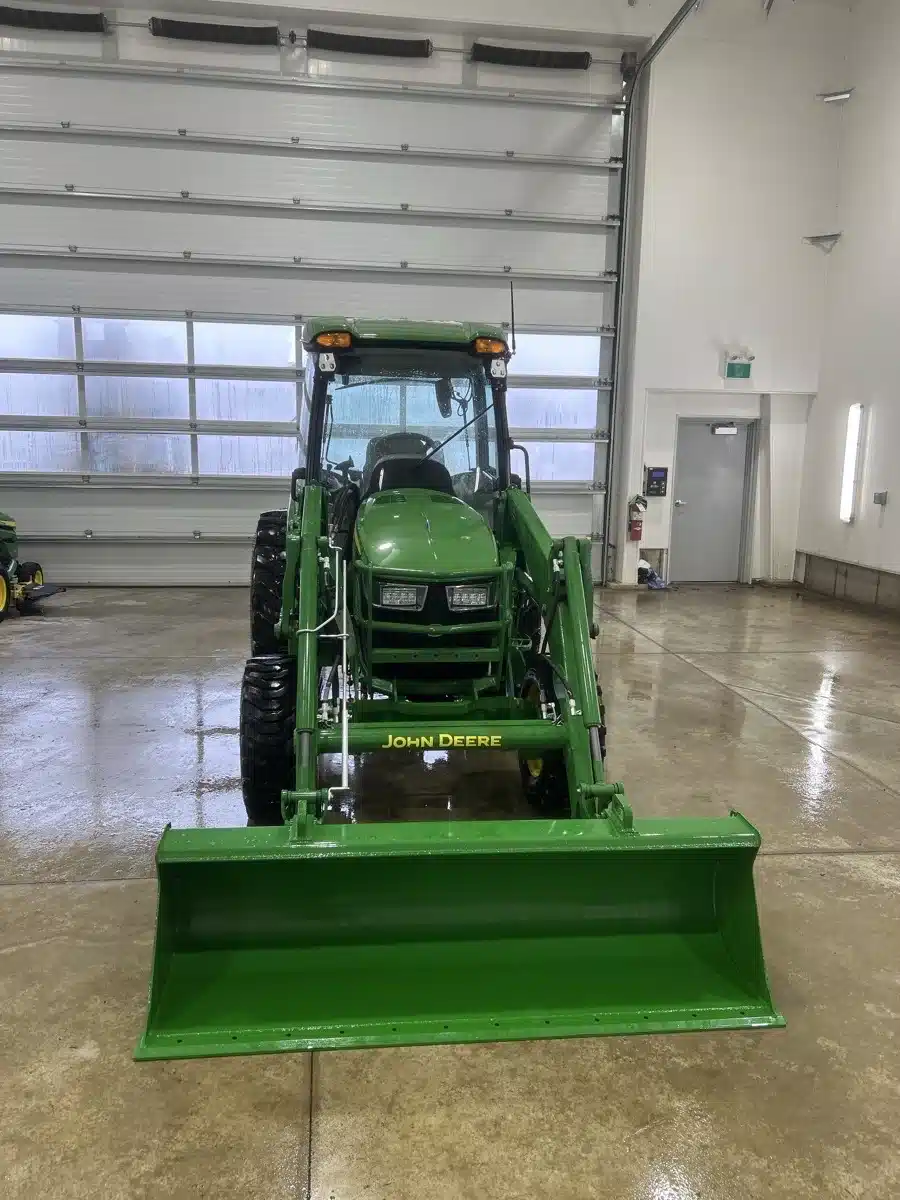 Gallery image 2 for 2023 John Deere 4066R Tractor