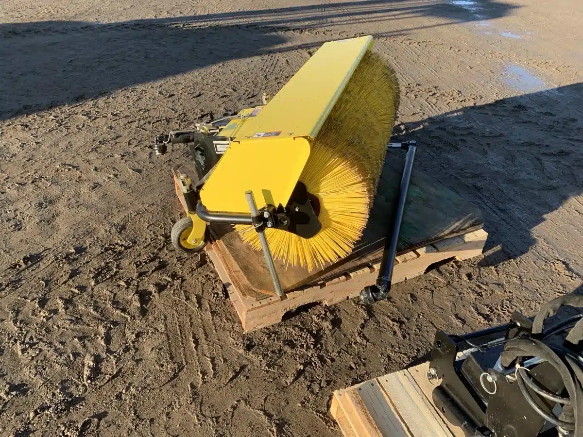 Gallery image 2 for 2018 John Deere 52 Miscellaneous