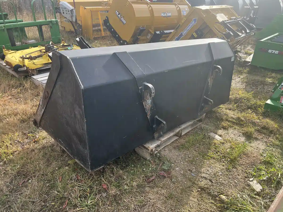 Used HLA 84" High Volume HD Bucket Bucket
