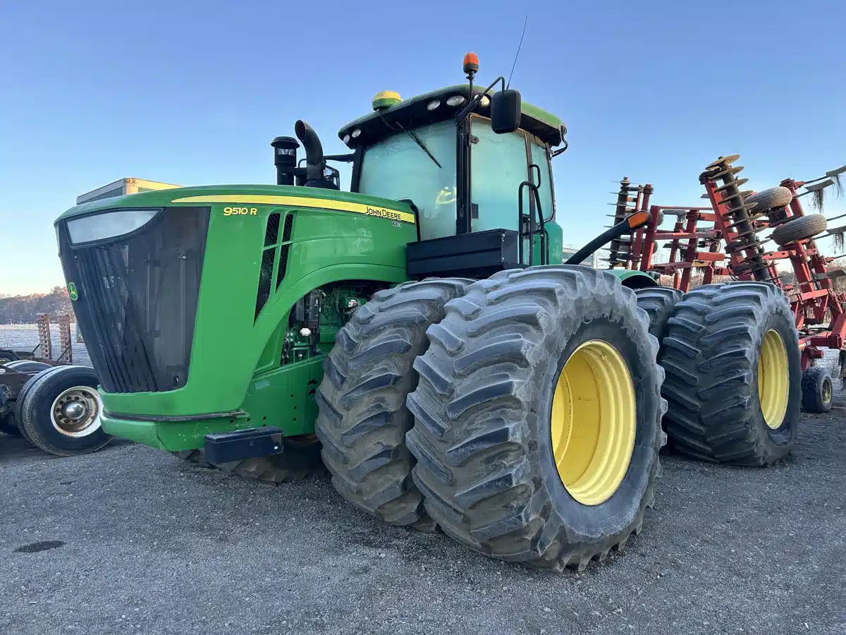 Gallery image 1 for 2013 John Deere 9510R Tractor