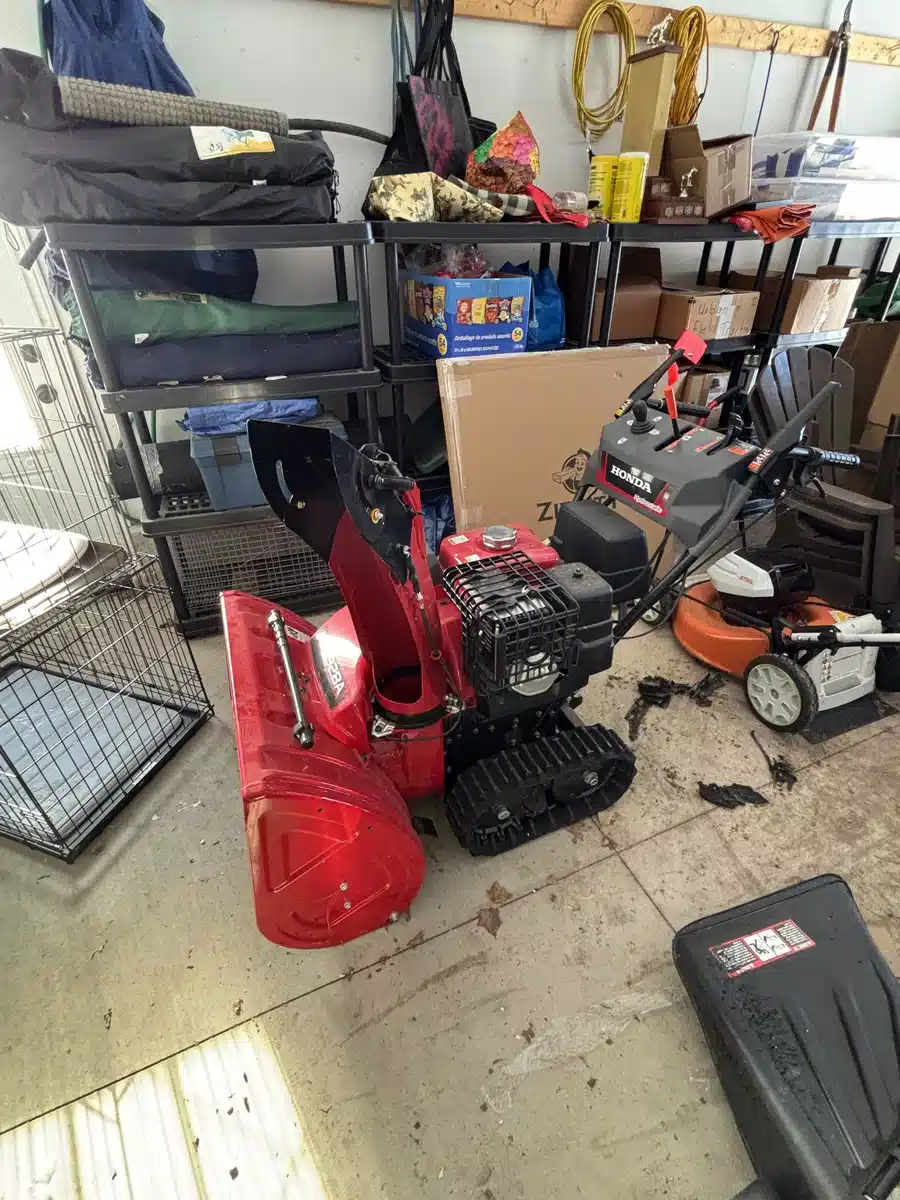 Gallery image 2 for Used 2021 Honda HSS928CDT Snow Blower