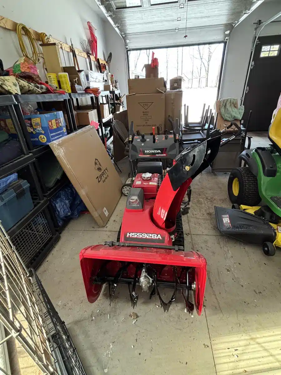 Used 2021 Honda HSS928CDT Snow Blower